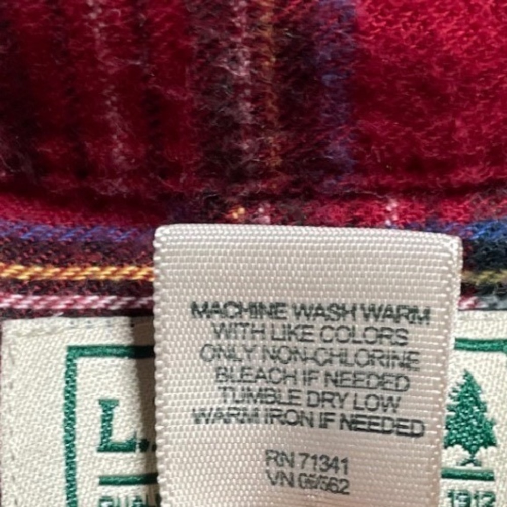 LL Bean Mens XL Red Plaid Flannel Shirt Long Sleeve Button Down Cotton 228061 - Picture 6 of 11